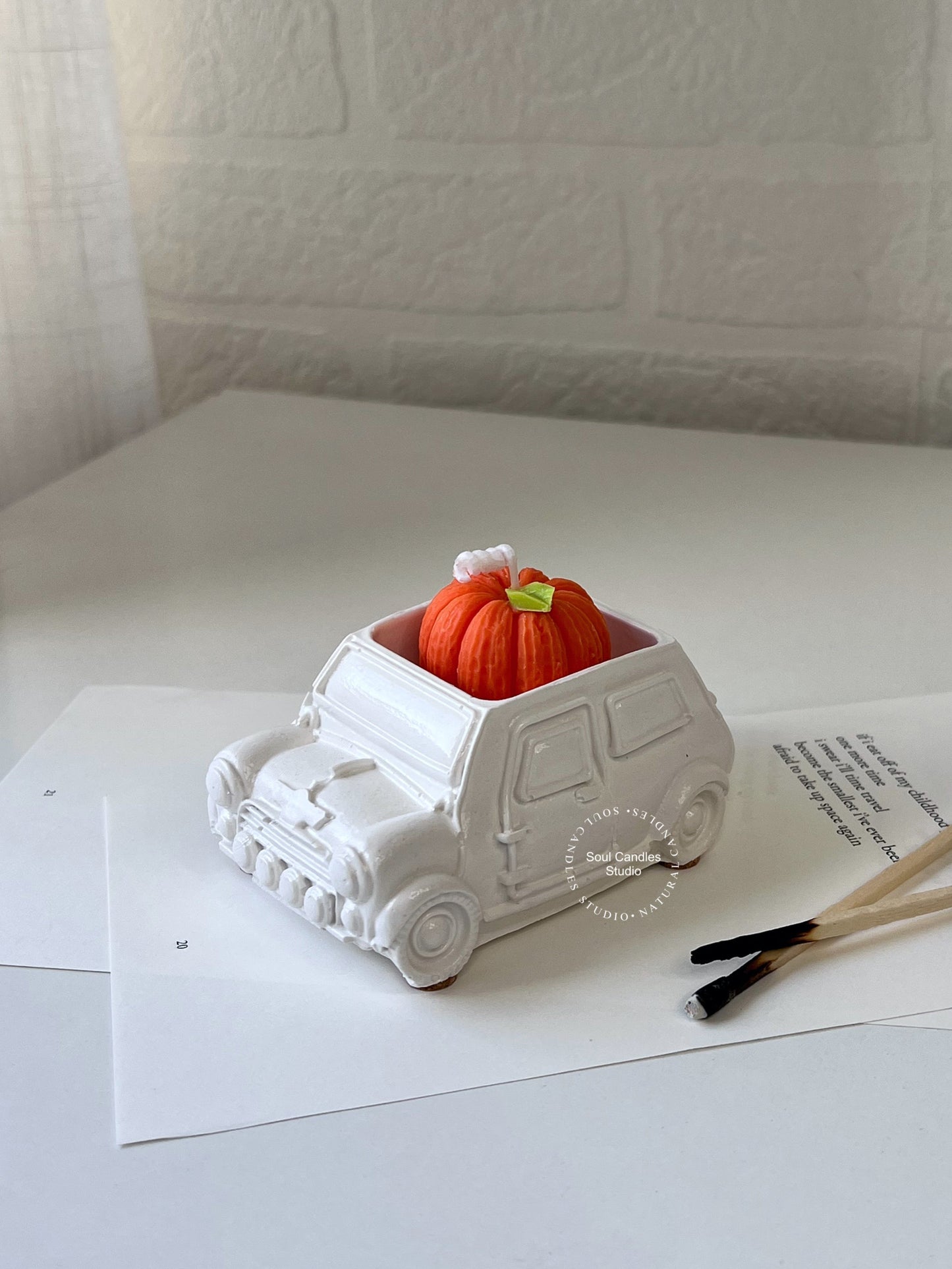 Pumpkin Picking Car Kerze