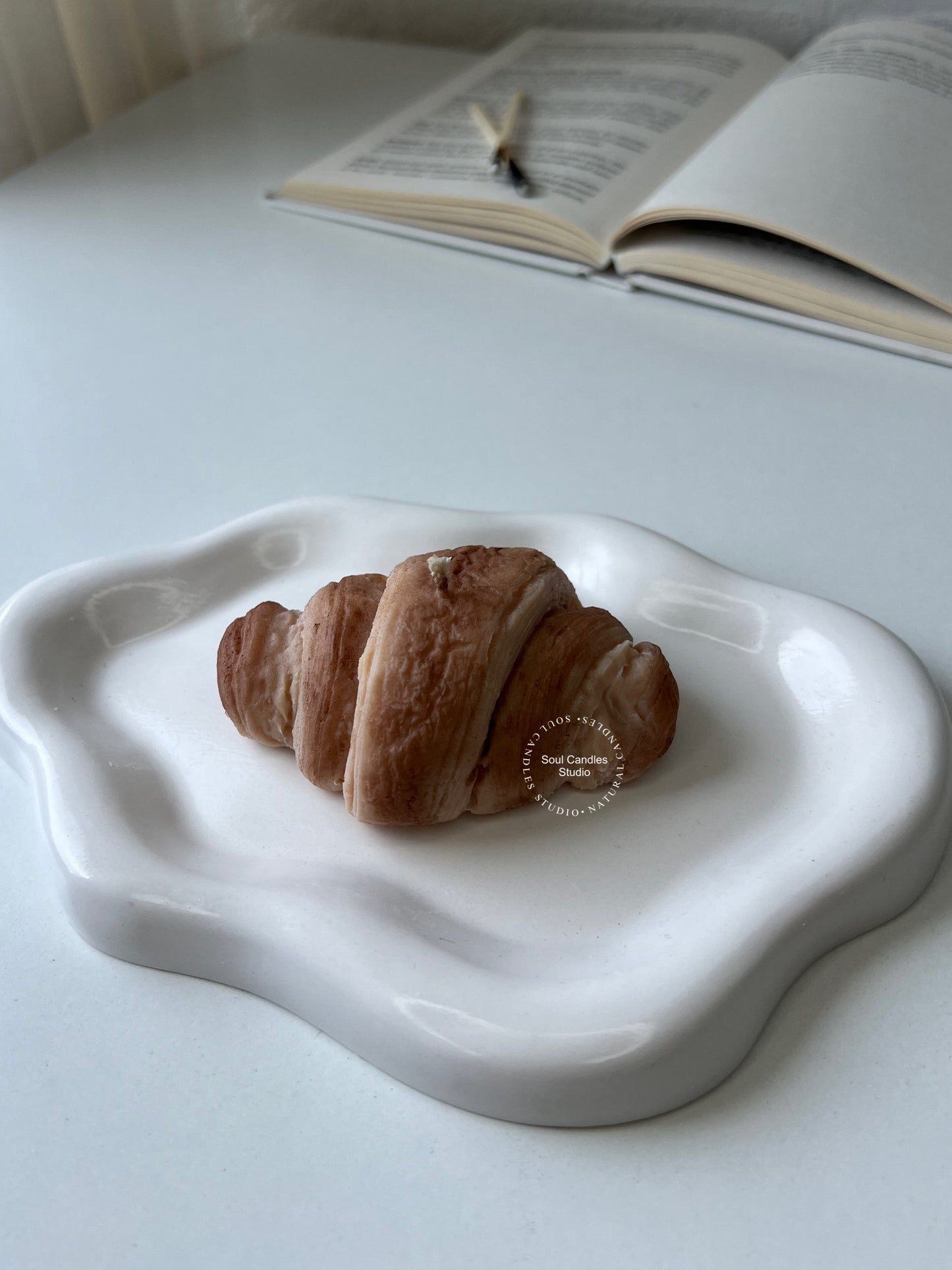 Croissant Kerze