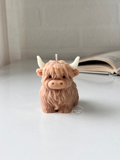 Highland Cow Kerze