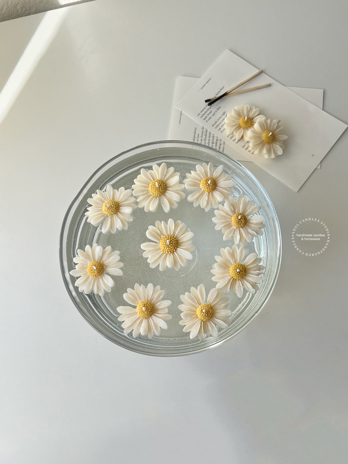 Floating Daisy Kerzen