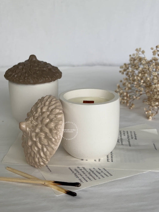 Acorn Ceramic Kerze