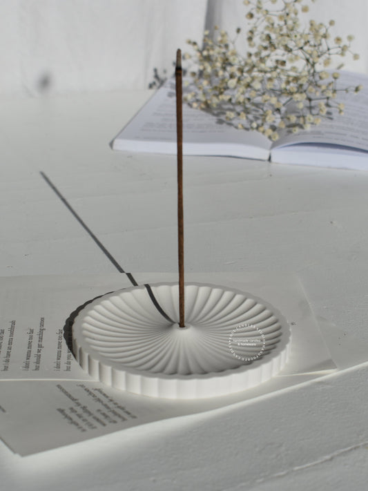 Räucherstäbchenhalter „Fluted“