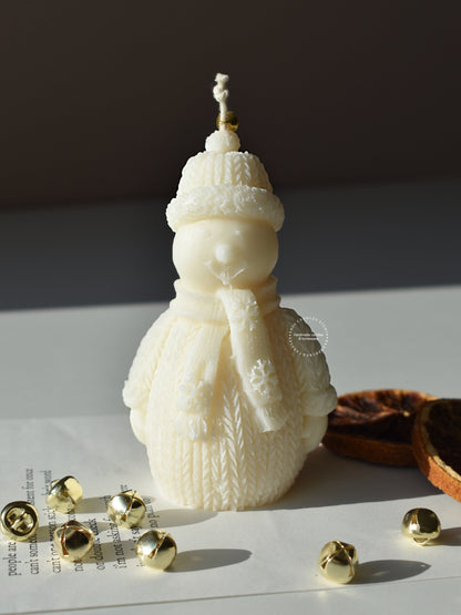 Schneemann Kerze